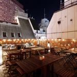 新宿の空や夜景を眺めながら楽しむビアガーデン&BBQは絶品♪