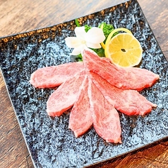 湘南エリアの海を眺めて味わう一皿