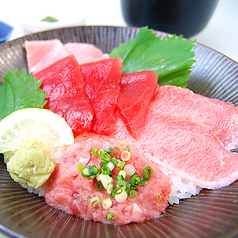 贅沢まぐろ丼