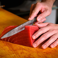 選りすぐりの素材を、充分に活かす調理にもこだわります