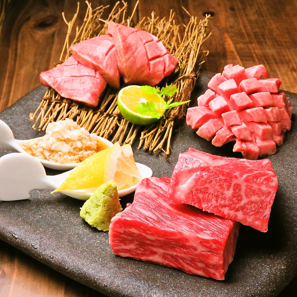 見た目も華やかで、フォトジェニックな盛り付けも楽しい♪他ではなかなか味わえない伊賀牛を堪能◎