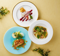 新潟グランドホテル フランス料理レストラン ベルビューのコース写真