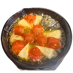 ミニトマトとカマンベール(ノーマルor旨ピリ辛)