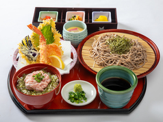 『夕凪』天麩羅・ざる蕎麦ねぎとろ御膳