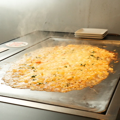 鉄板パブおかめの写真2