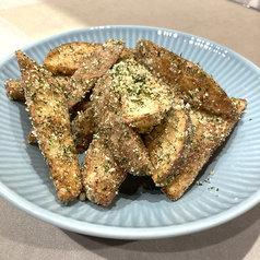 青のりと粉チーズのポテトフライ