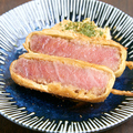 料理メニュー写真 【5大名物】本鮪のレアカツ～奈良漬けタルタルソース～/890円
