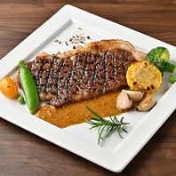 肉の旨みを最大限に引き出した贅沢な逸品揃い