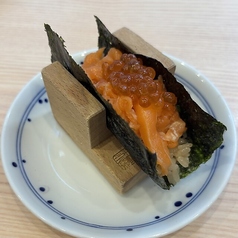 サーモン親子手巻き