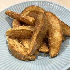 カリーとコンソメのポテトフライ