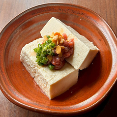 酒盗ガーリック冷奴