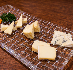 チーズの盛り合わせ