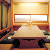 【店内は全席禁煙】タバコのにおいが苦手な方・お子様連れのお客様も安心してご来店頂けます◎店内には使いやすいテーブル席、周囲の目を気にせずプライベート空間が守られた個室を多数ご用意。ご家族でのんびりお食事をお楽しみ頂けます。※写真は系列店です。