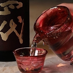 瓶ビールや地酒など豊富な種類がございます。