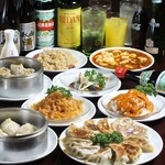 人気料理や紹興酒の食べ飲み放題付きでたっぷりとお楽しみいただけるご宴会向けコースがおすすめです