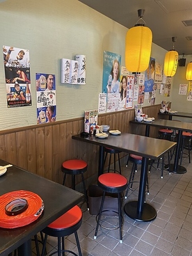 ぎょうざ酒場 どどんぱの雰囲気1