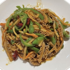 青椒とハチノス炒め