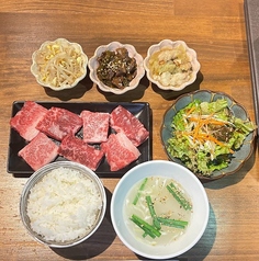 週末限定!+500円で贅沢定食セットに
