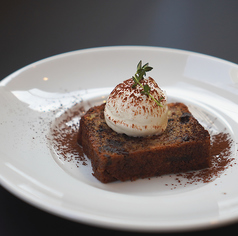 パティシエの作るこだわりの手作りスイーツの写真