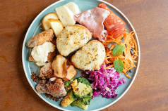 お酒が進むアラカルトメニュー◎