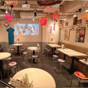 高橋と餃子 仙台駅前店の雰囲気1