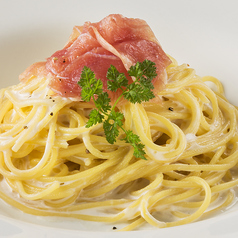 (クリーム)生ハム、パルメザンチーズ