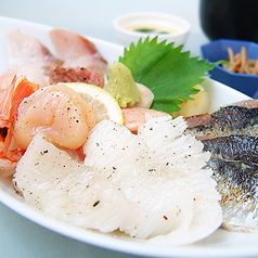 炙りレインボー丼