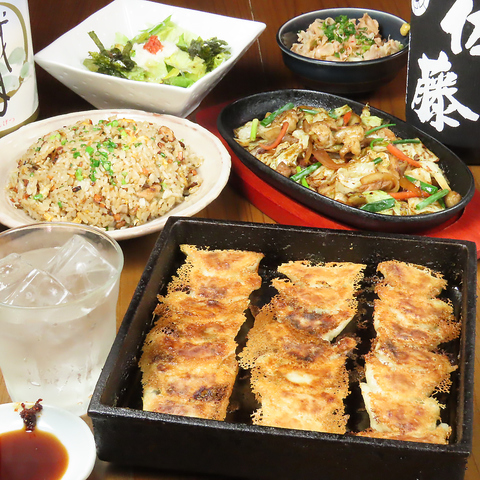 こんな餃子屋もあり…!?ありなんです!