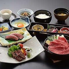 米沢牛黄木 金剛閣 すき焼き しゃぶしゃぶ 毘沙門のコース写真