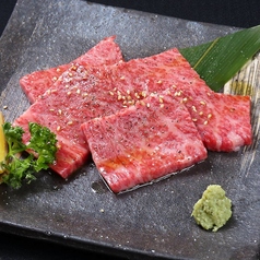 大衆焼肉 もつ鍋　だるまや 松山谷町店の写真2