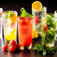 生野菜の旨味に果実の甘味をサワーで堪能！