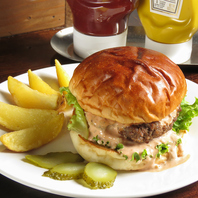 ハンバーガーにトッピングしてアレンジも可能♪