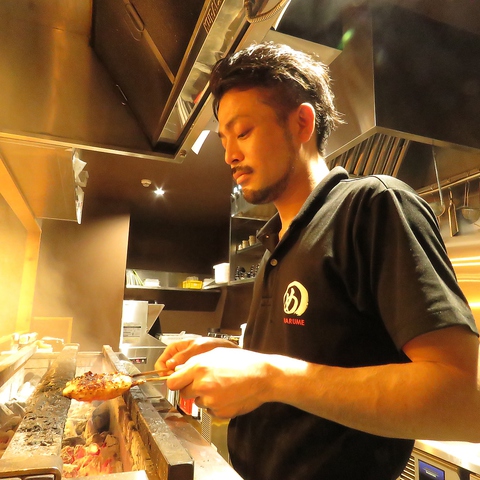 広島産を中心とした新鮮な鶏と、炭焼きにこだわる人気店2号店。