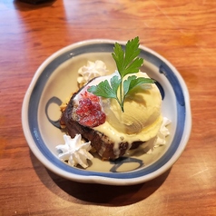 薩摩芋の天婦羅とバニラアイスクリーム～蜂蜜がけ～