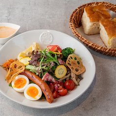 お野菜もたっぷりご用意！