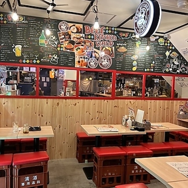 ビーフキッチンスタンド 横浜ドリームランド店の雰囲気1