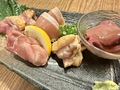 料理メニュー写真&nbsp;鶏刺し5種盛り合わせ(もも、むね、肝、ふりそで、ソリレス)