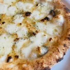 クワトロフォルマッジ[S]