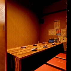 焼鳥居酒屋 四代目 炭蔵 浜口店の雰囲気2