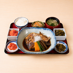 鯛のあら炊き定食