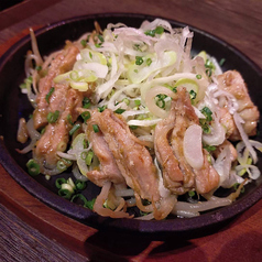 【芋焼酎とのペアリングにおすすめ】鶏せせりの柚子胡椒焼き