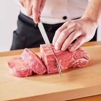良質な旨みを存分に感じられる贅沢な厚切り牛たん