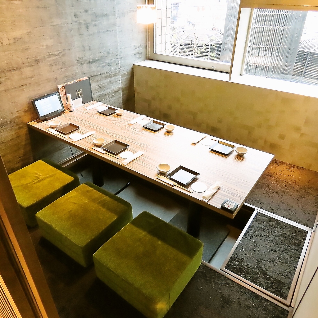 気の会う仲間や、会社帰りに名駅前の【楽蔵】の個室でご宴会を