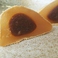 わらび餅　高級わらび粉使用のわらび餅の中に特製黒蜜を入れております。