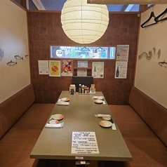小上がりの半個室でゆったりくつろげる♪小さなお子様がいるご家族もご利用頂けます。