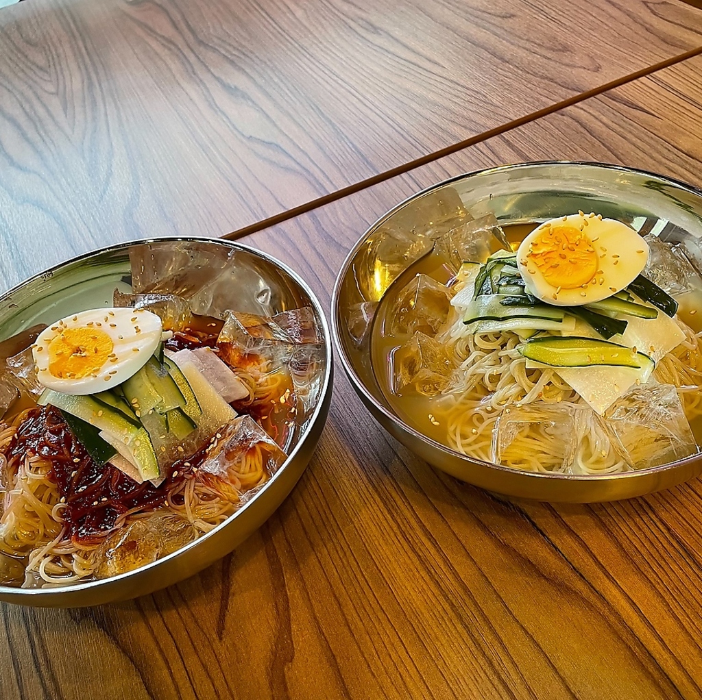 麺やスープメニューも◎冷麺は本場韓国の味を楽しめる一品です！つるつるの歯応えをご堪能ください♪