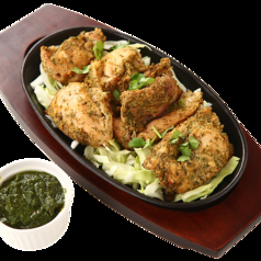 eim s エイムズ 伊勢原店の特集写真