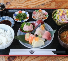 魚-io-の刺身定食