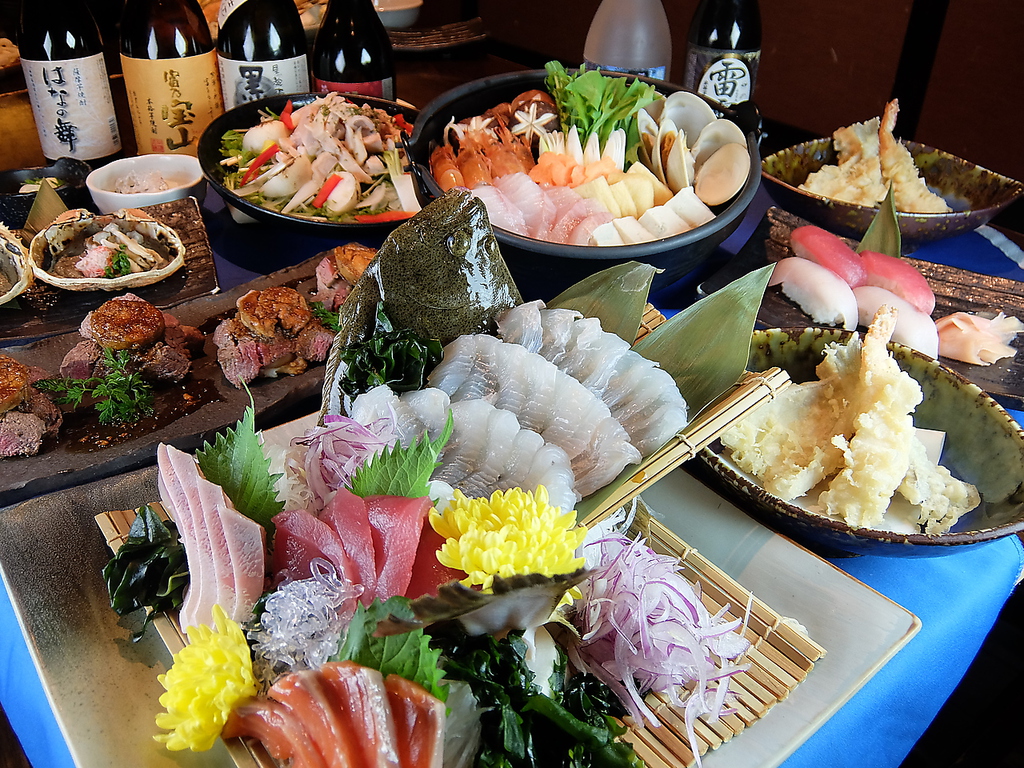 ヒラメの姿、牛フィレ、寿司など　5000円コース　お料理9品＋飲み放題180分付　冬を彩る贅沢なコース