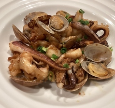 アサリとイカゲソのバター焼き